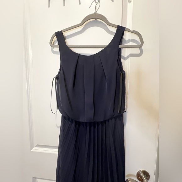 B.Darlin Navy Blue Chiffon Pleated Gown Size 5/6 NWT - Picture 11 of 13